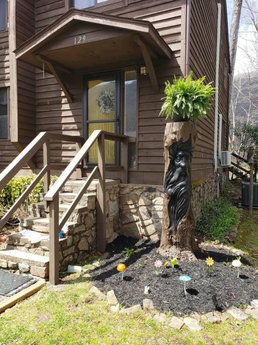J.Creek Retreat, Creekside Townhouse +1 Car Garage Villa Maggie Valley Bagian luar foto